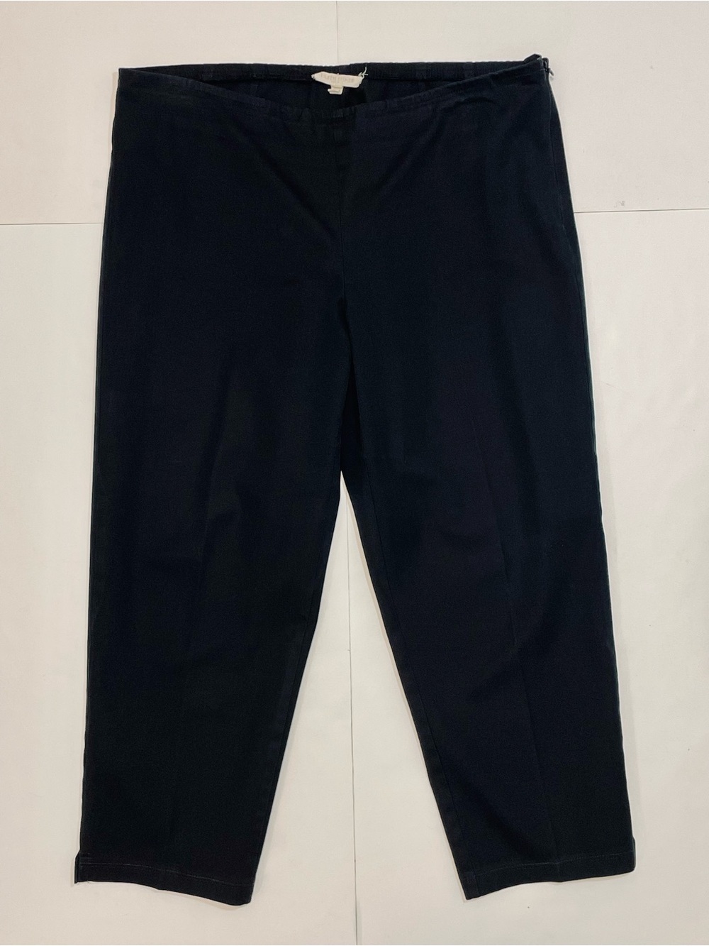 Eileen Fisher Women's Black Stretch Pull-On Cropped Pants Size Medium